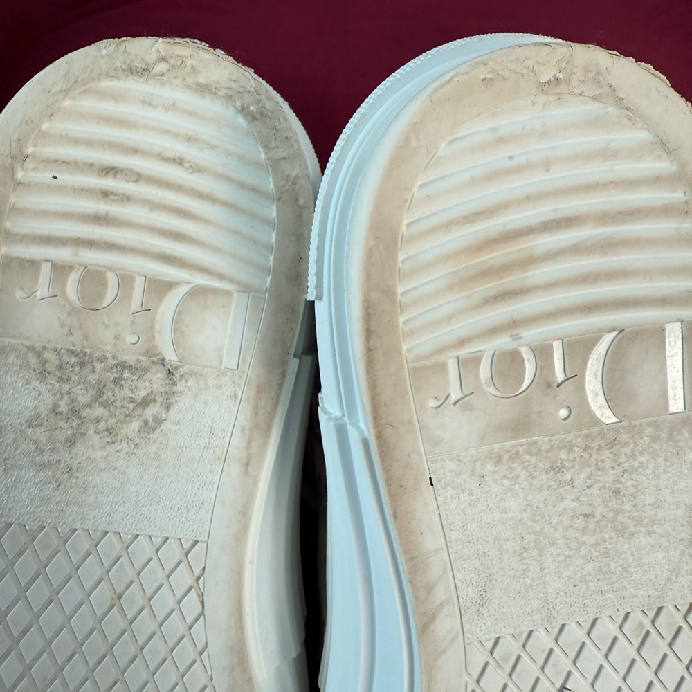 Dior White and Gray High-Top Sneakers with Blue and Green Patch - Picture 9 of 16
